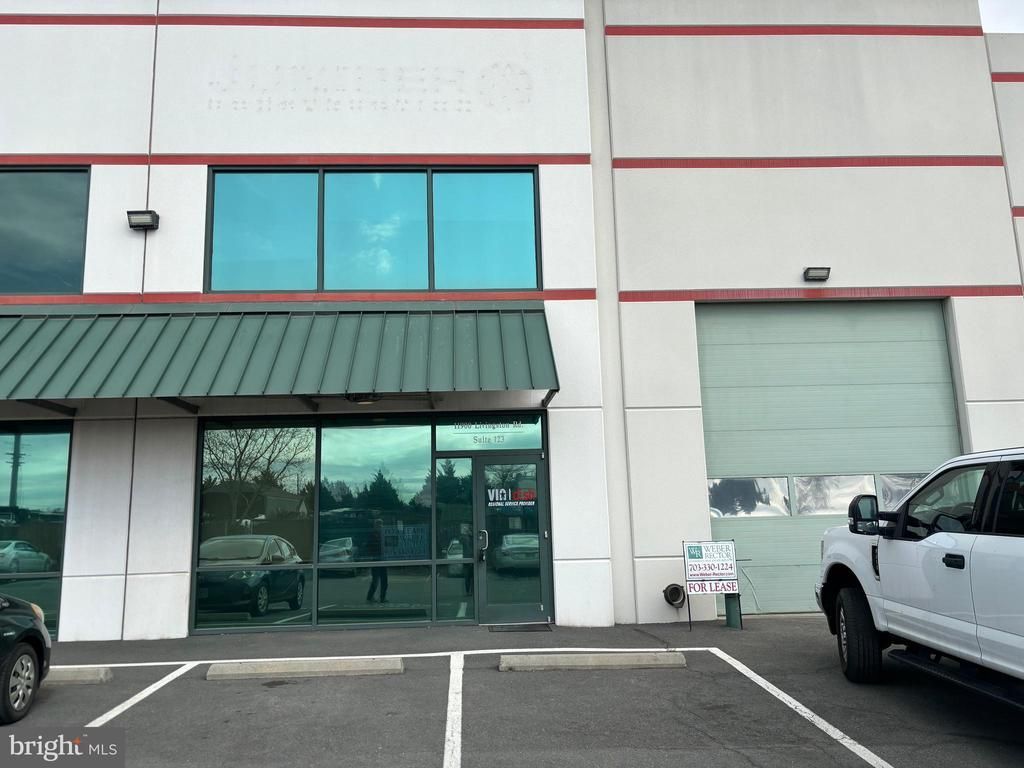 11900 LIVINGSTON ROAD, MANASSAS, VA 20109