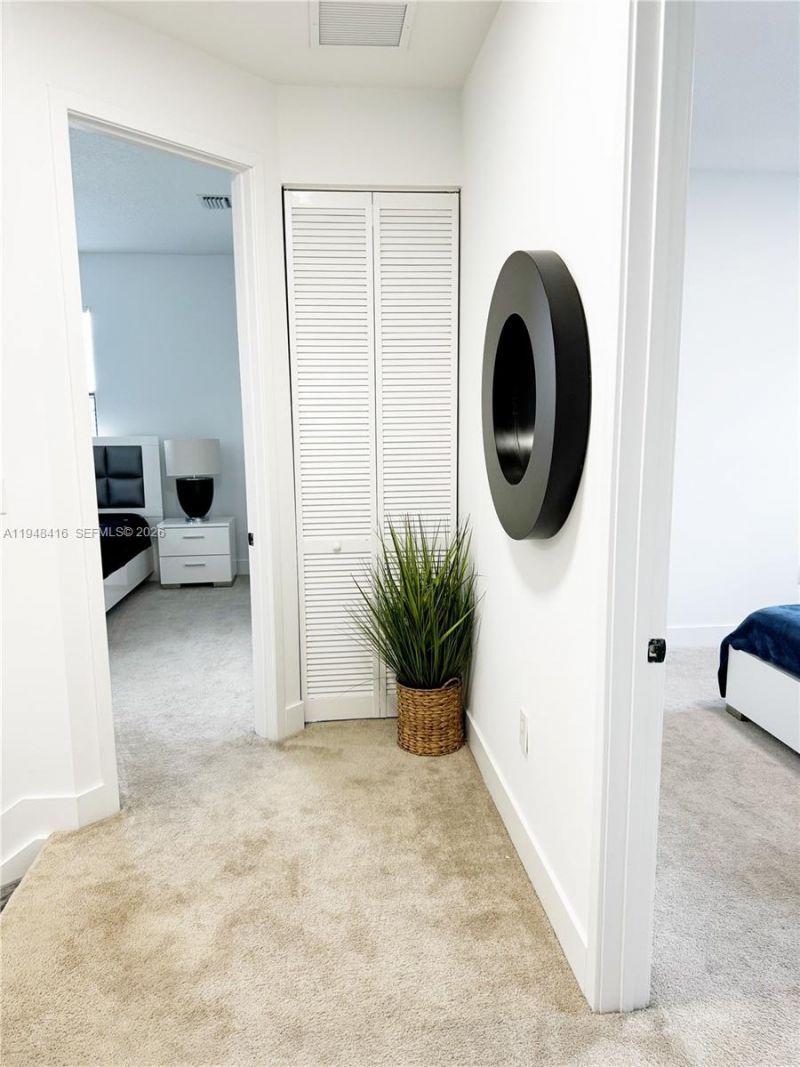 3209 W 98th Pl , Hialeah, FL 33018 Photo