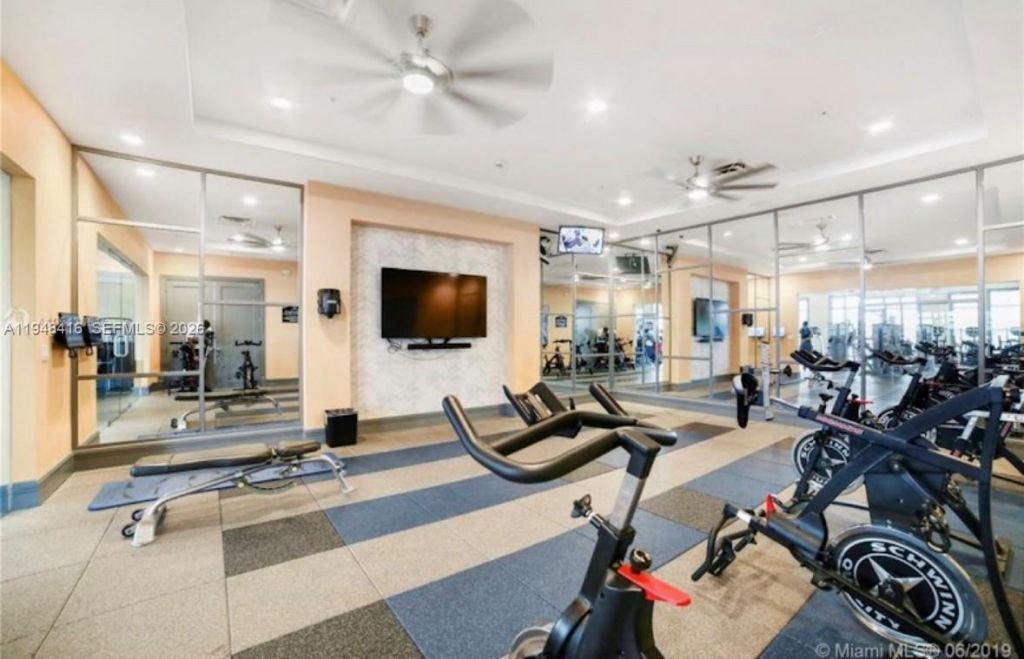 3209 W 98th Pl , Hialeah, FL 33018 Photo