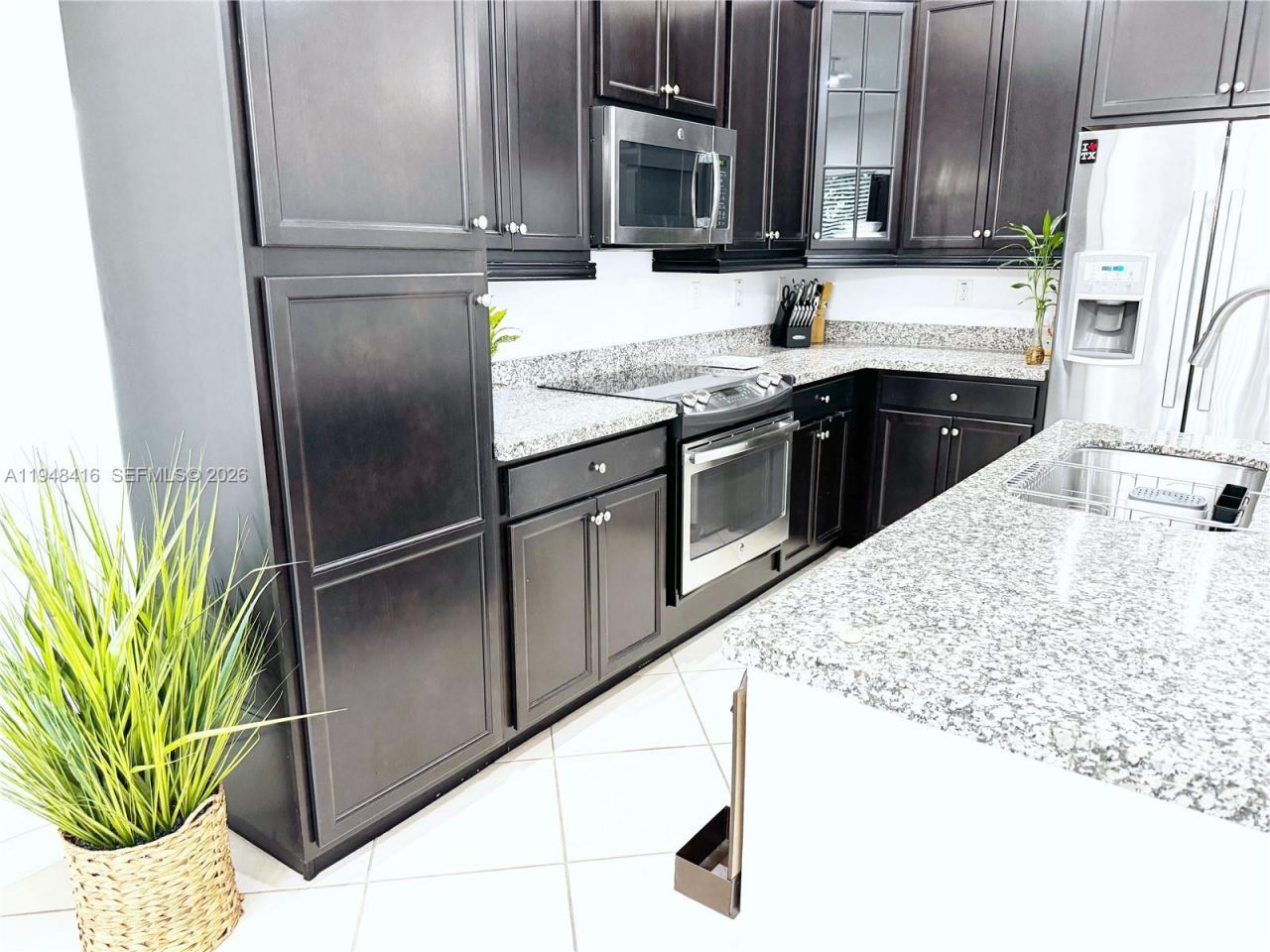 3209 W 98th Pl , Hialeah, FL 33018 Photo