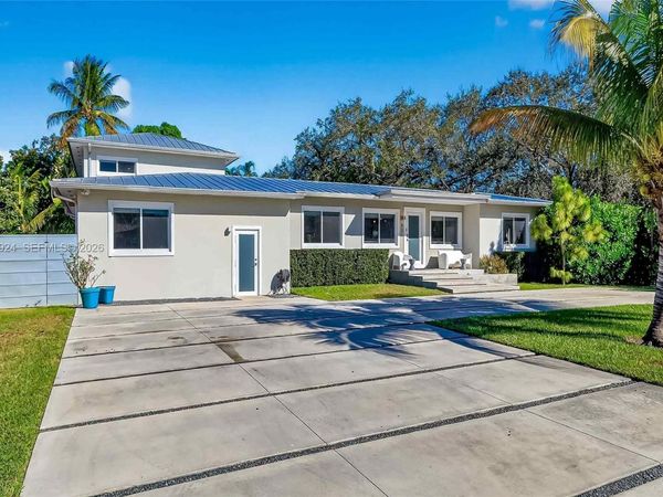 831 NE 109th St, Biscayne Park, FL 33161