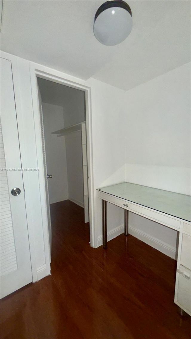 5161 Collins Ave, Unit 511, Miami Beach, FL 33140 Photo