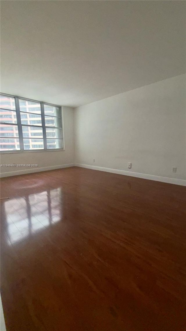 5161 Collins Ave, Unit 511, Miami Beach, FL 33140 Photo