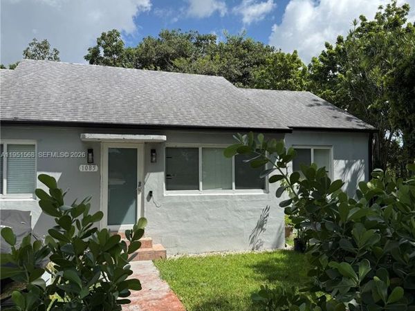 1085 NW 48th St , Miami, FL 33127
