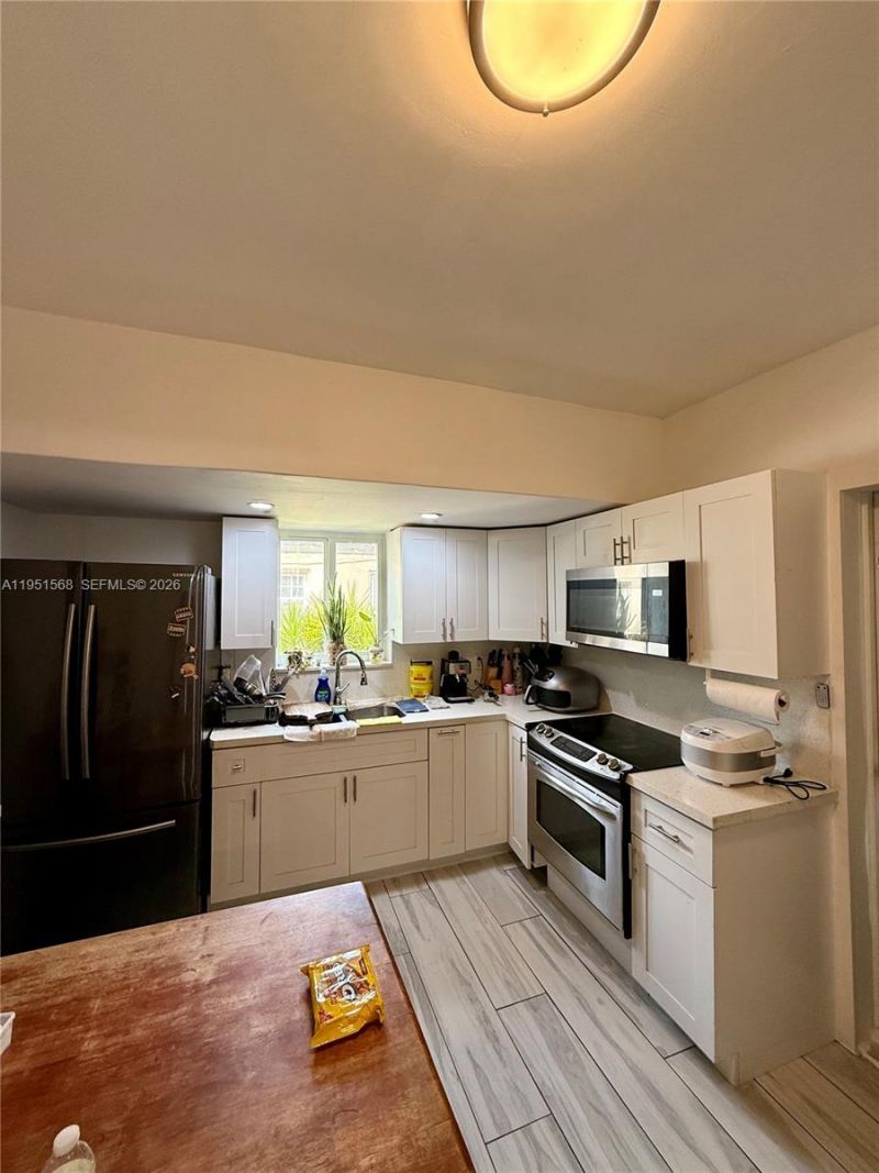 1085 NW 48th St , Miami, FL 33127 Photo