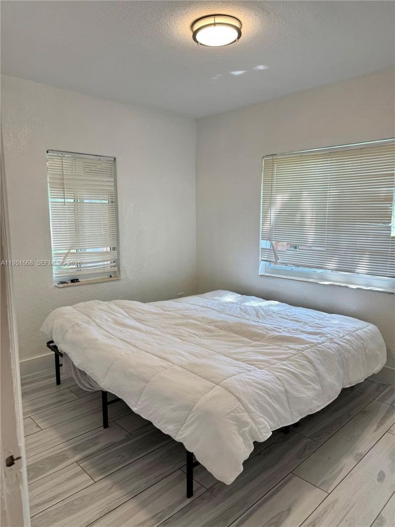 1085 NW 48th St , Miami, FL 33127 Photo