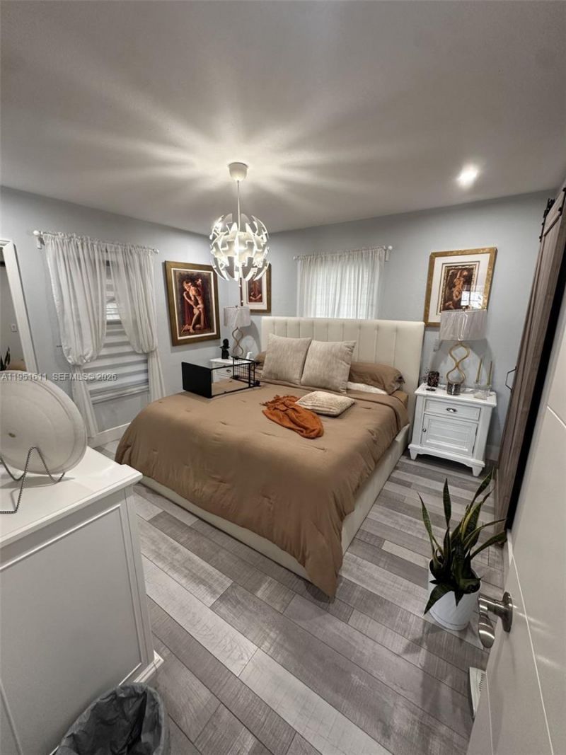 4485 SW 7th St, Miami, FL 33134 Photo