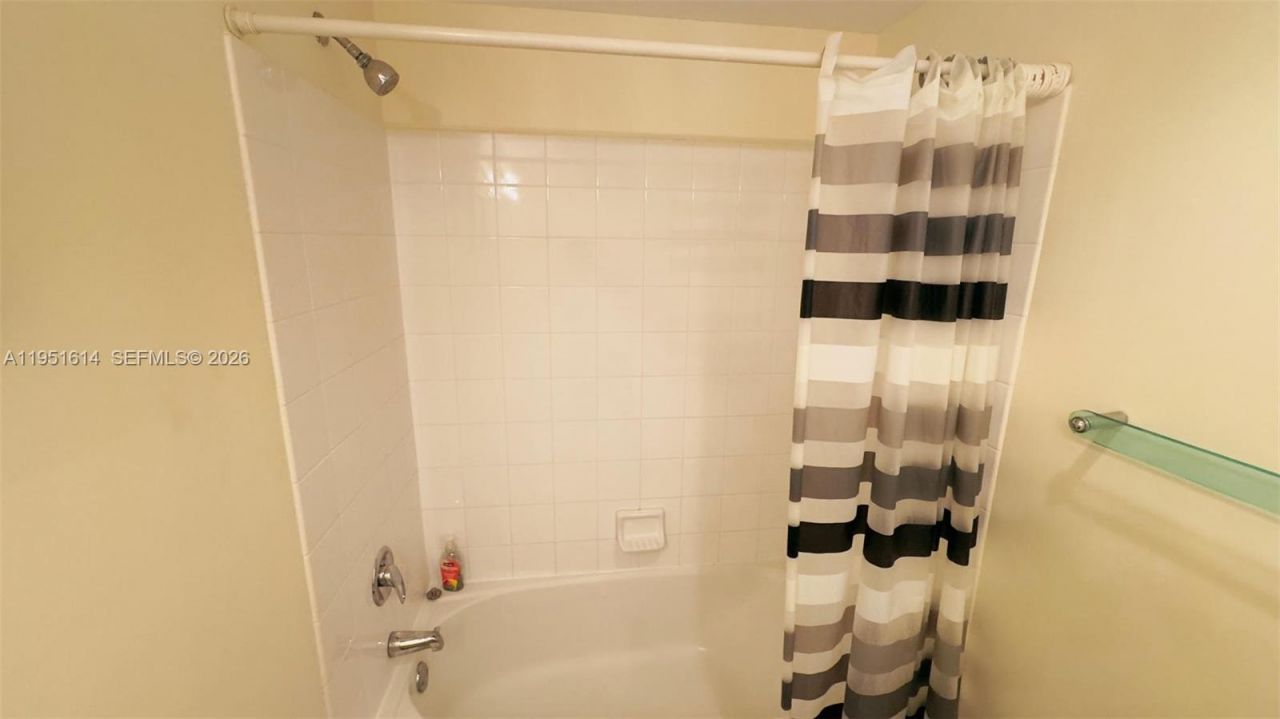 17375 Collins Ave, Unit 1003, Sunny Isles Beach, FL 33160 Photo
