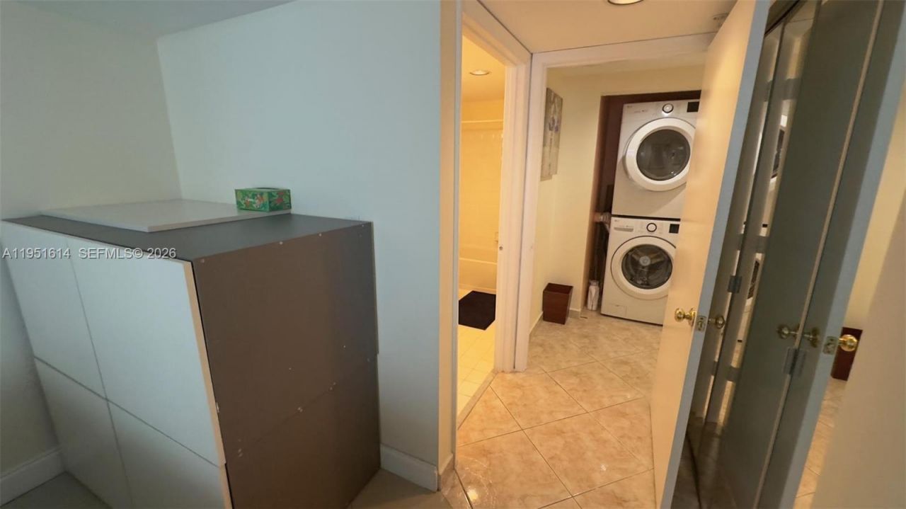 17375 Collins Ave, Unit 1003, Sunny Isles Beach, FL 33160 Photo