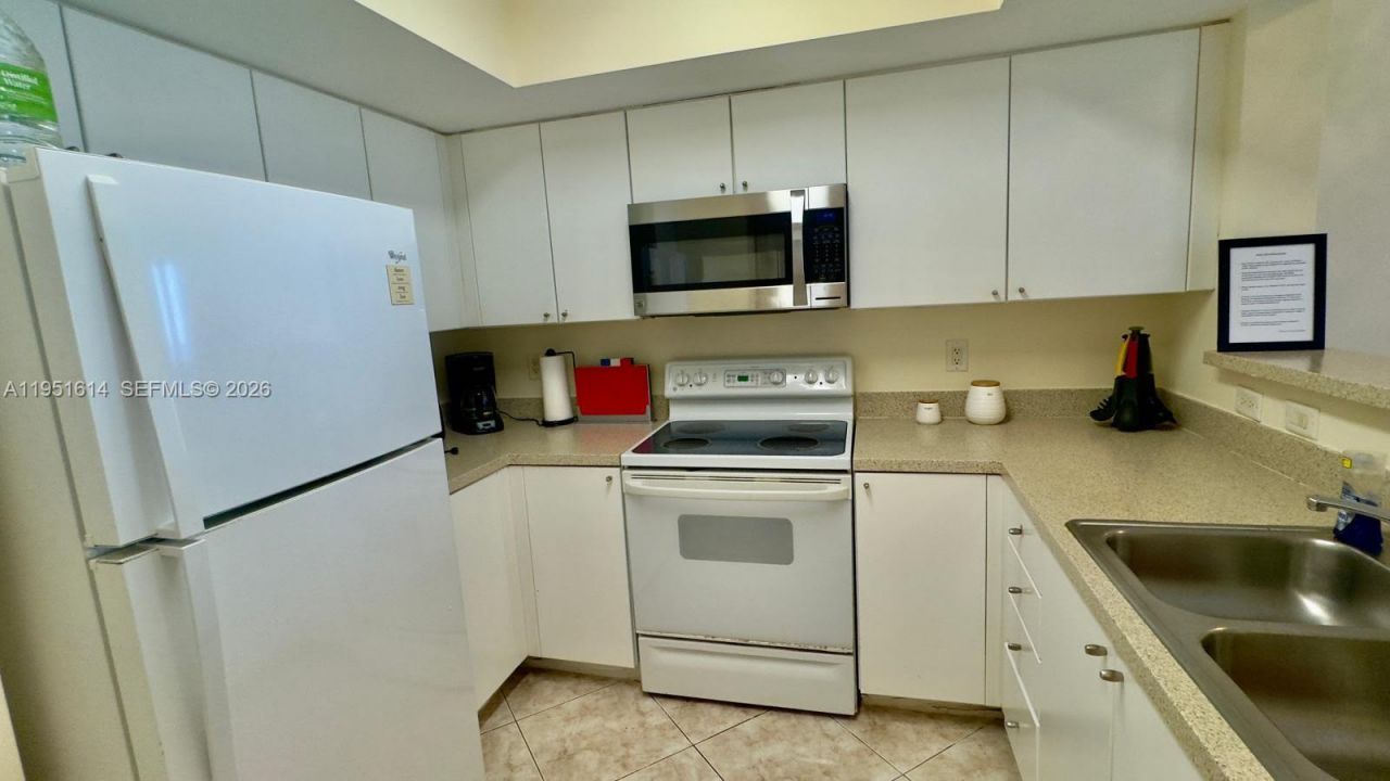17375 Collins Ave, Unit 1003, Sunny Isles Beach, FL 33160 Photo