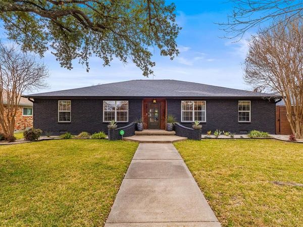 4815 Chilton Drive, Dallas, TX 75227