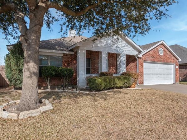 820 Forest Heights Drive, Fort Worth, TX 76036