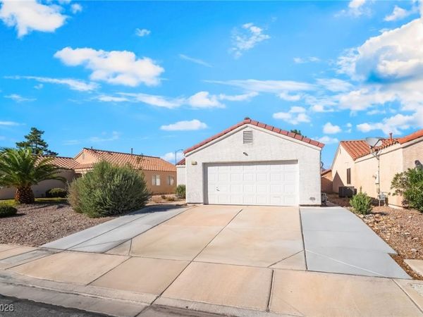 624 Black Sand Court, Henderson, NV 89011