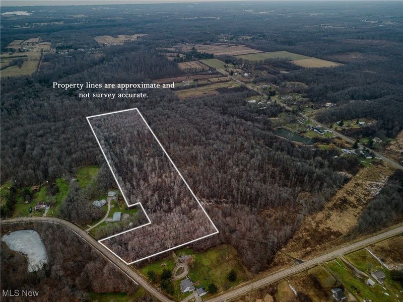 15594 Moseley Road, Madison, OH 44057 Photo 2