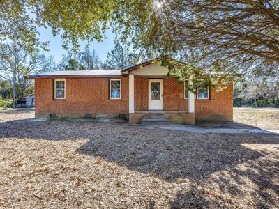 573 Race Track Road, Elloree, SC 29047