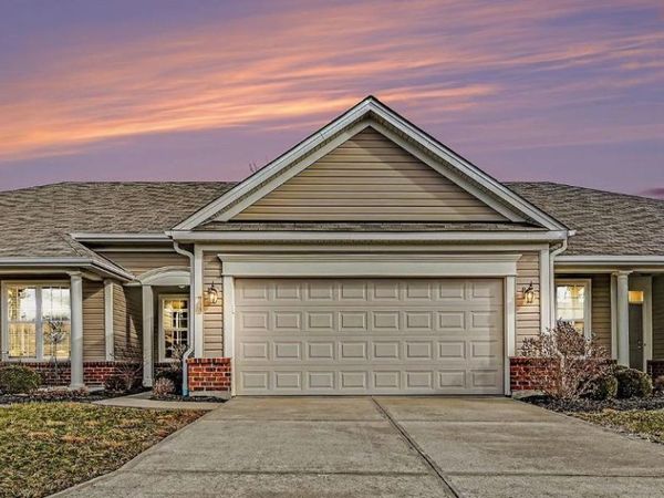 185 Woodside Park Drive, Unit 8B, Pierce Twp, OH 45102