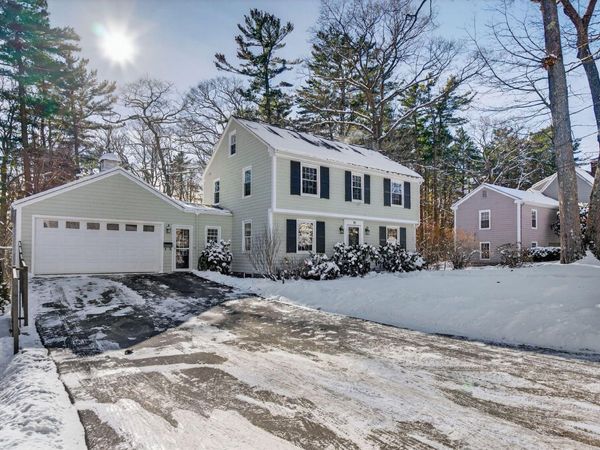 14 Rocky Hill Road, Cape Elizabeth, ME 04107