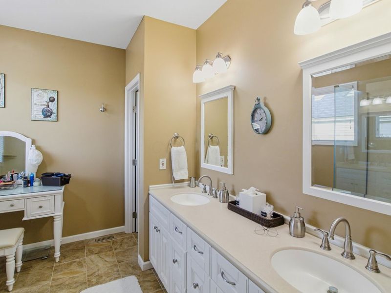 13252 Ashley Creek Drive, Pickerington, OH 43147 Photo 16