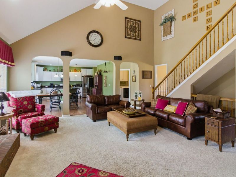 13252 Ashley Creek Drive, Pickerington, OH 43147 Photo 2