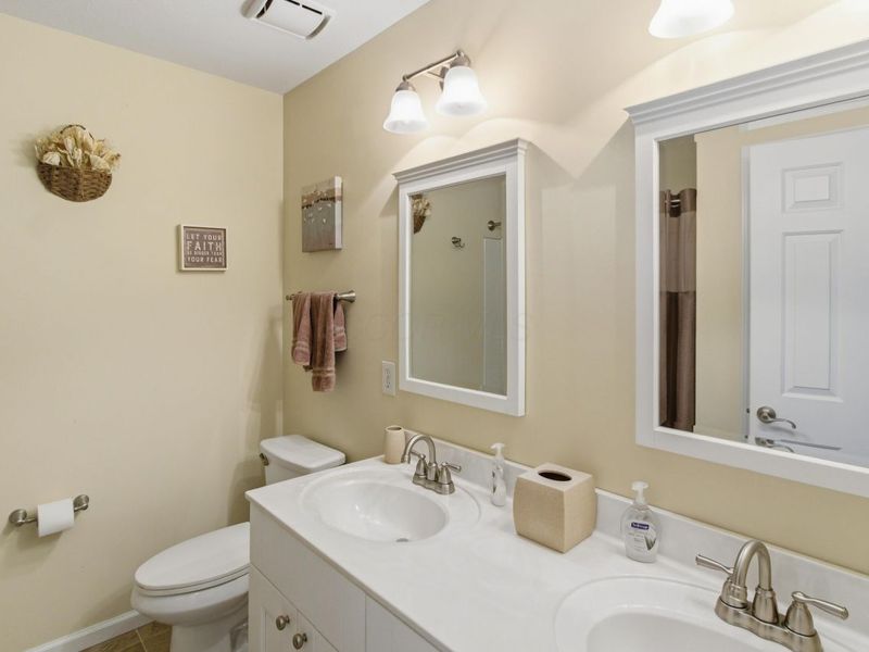 13252 Ashley Creek Drive, Pickerington, OH 43147 Photo 30