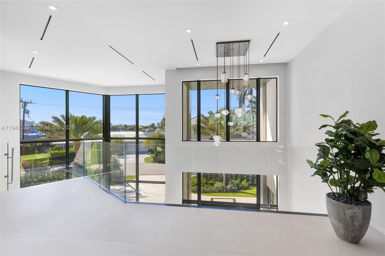 51 Isla Bahia Dr, Fort Lauderdale, FL 33316 Photo