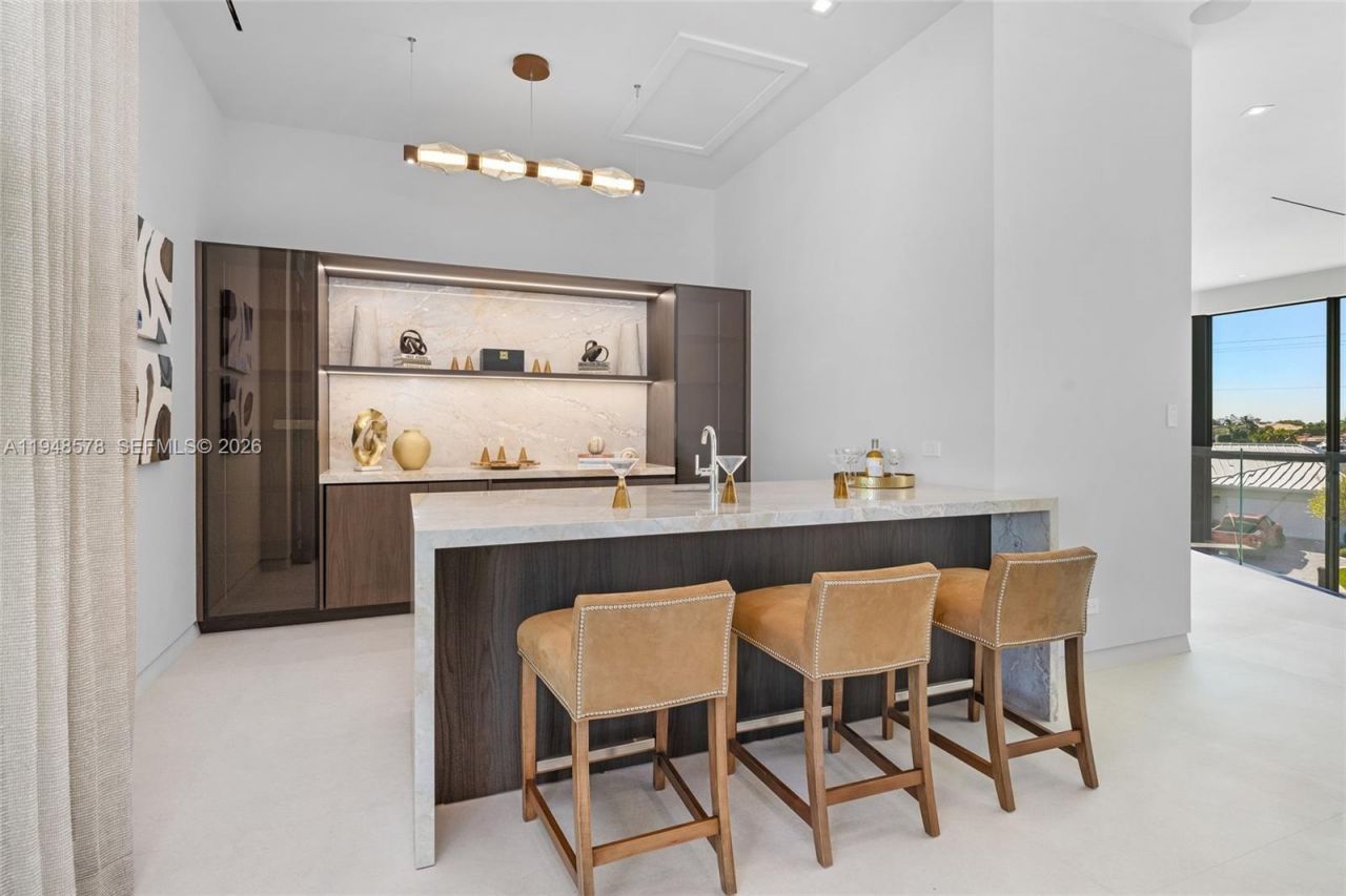 51 Isla Bahia Dr, Fort Lauderdale, FL 33316 Photo