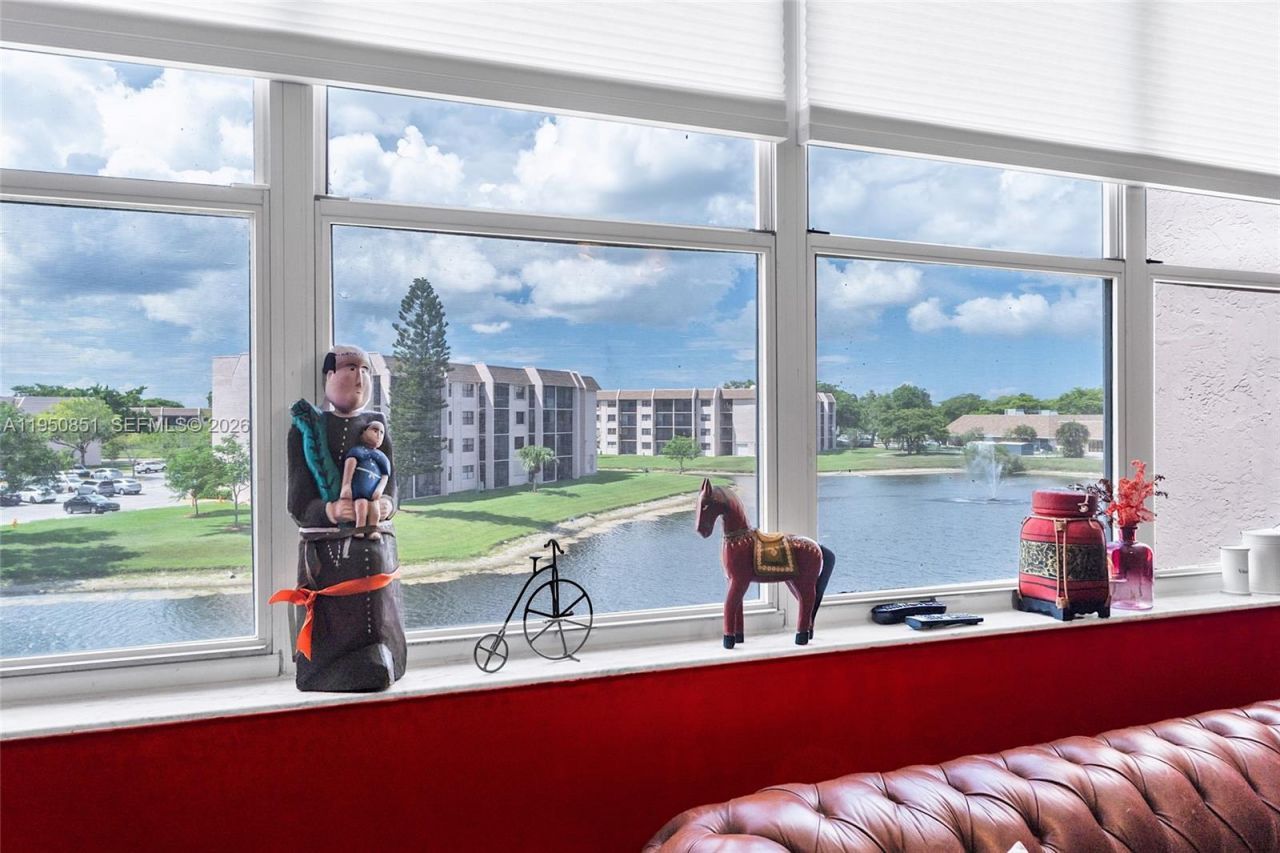 2603 NW 103rd Ave , Unit 310, Sunrise, FL 33322 Photo