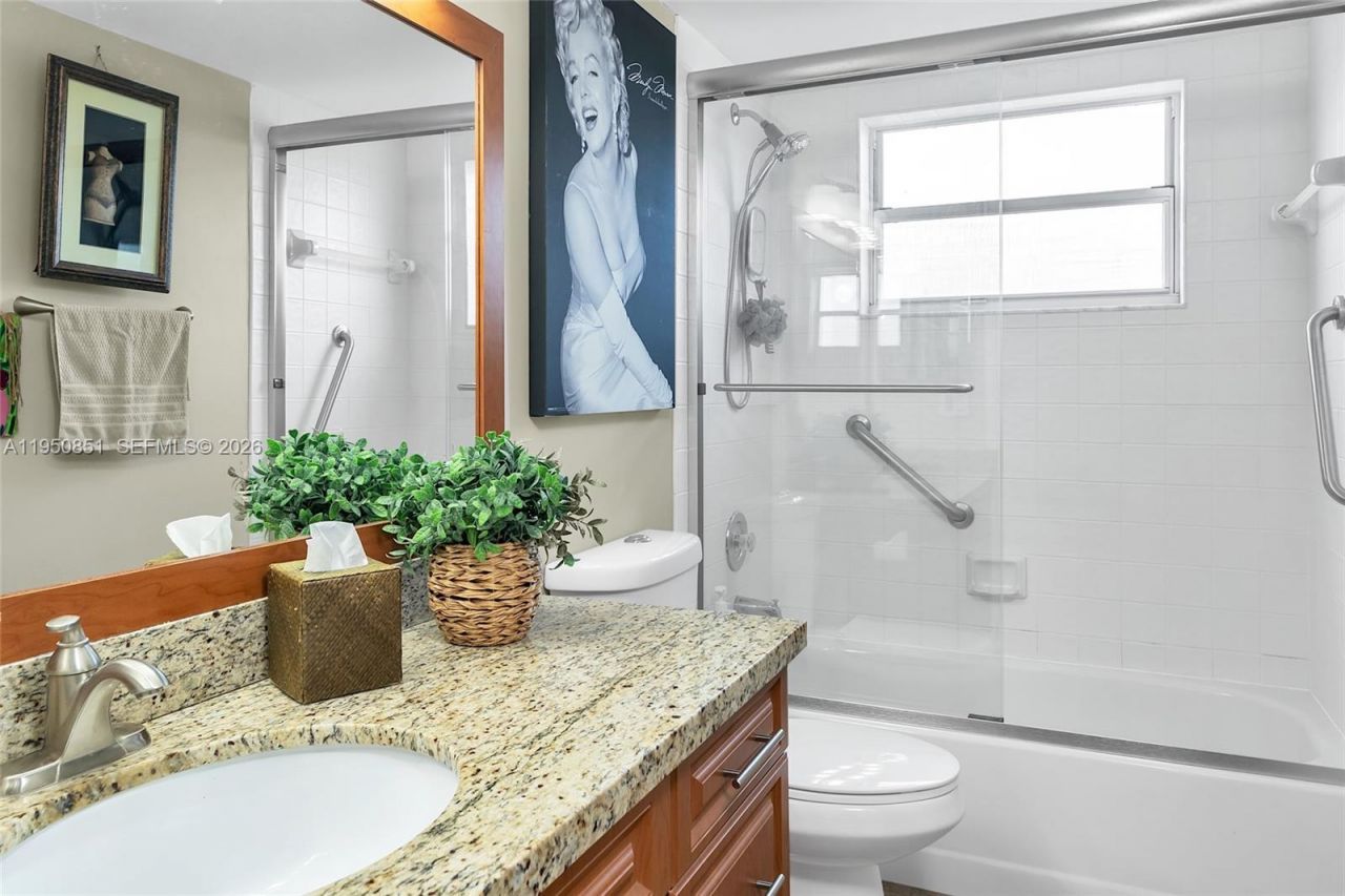 2603 NW 103rd Ave , Unit 310, Sunrise, FL 33322 Photo