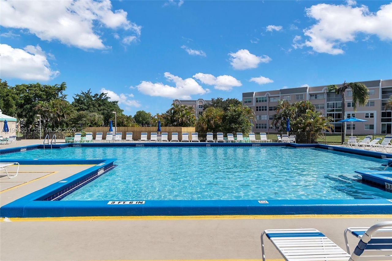 2603 NW 103rd Ave , Unit 310, Sunrise, FL 33322 Photo