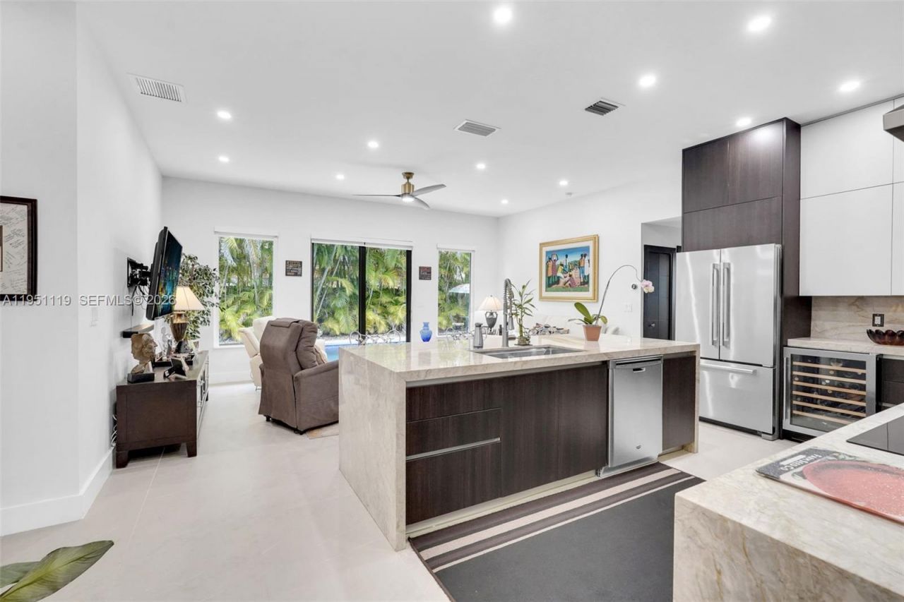 15977 SW 141st St, Miami, FL 33196 Photo