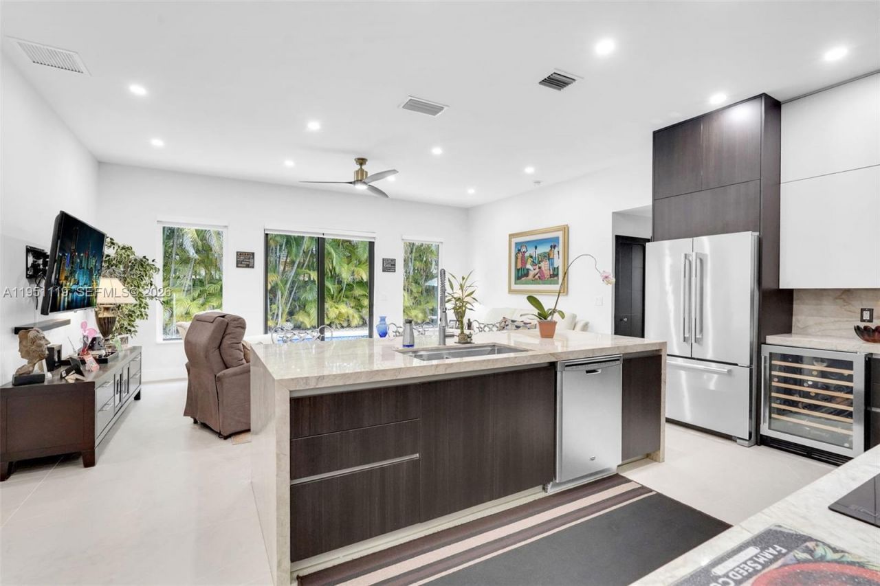 15977 SW 141st St, Miami, FL 33196 Photo