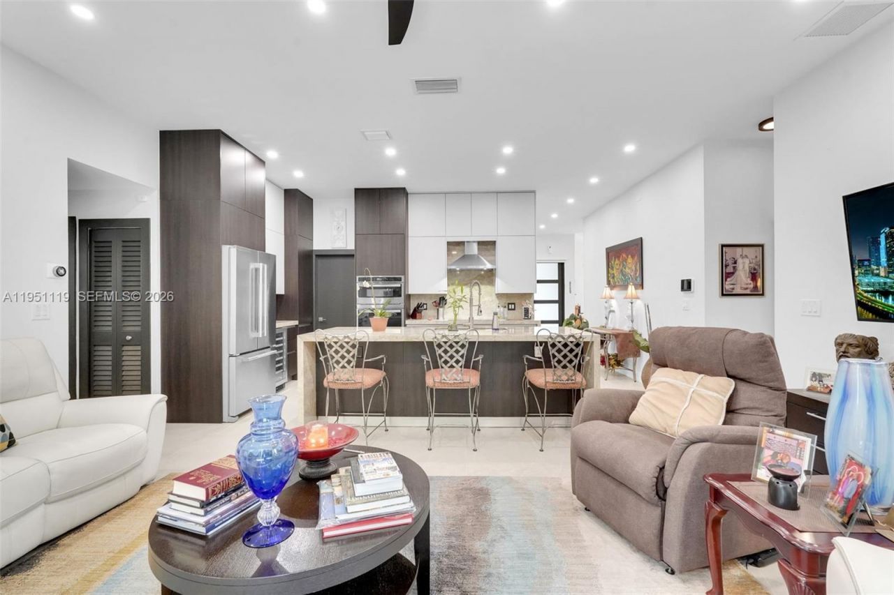 15977 SW 141st St, Miami, FL 33196 Photo