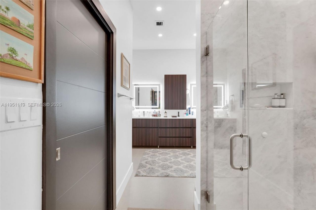 15977 SW 141st St, Miami, FL 33196 Photo