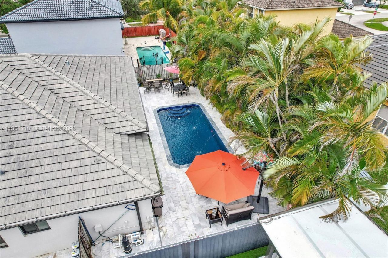 15977 SW 141st St, Miami, FL 33196 Photo