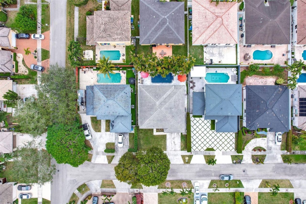 15977 SW 141st St, Miami, FL 33196 Photo