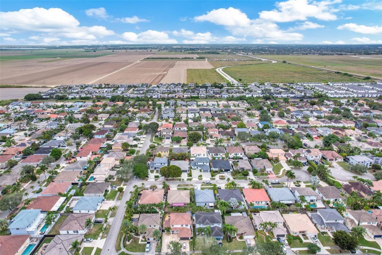 15977 SW 141st St, Miami, FL 33196 Photo