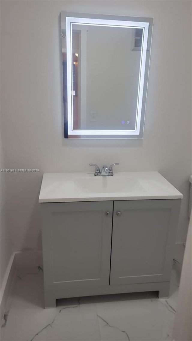 9402 SW 77th Ave, Unit L8, Miami, FL 33156 Photo