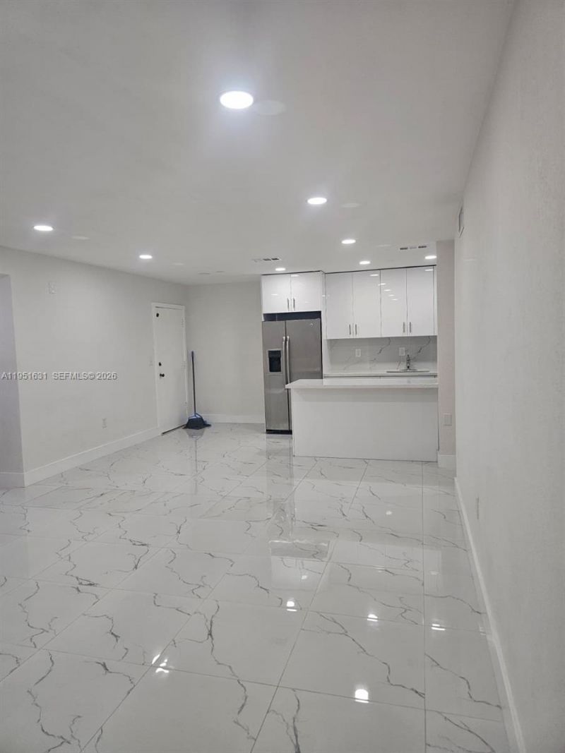 9402 SW 77th Ave, Unit L8, Miami, FL 33156 Photo