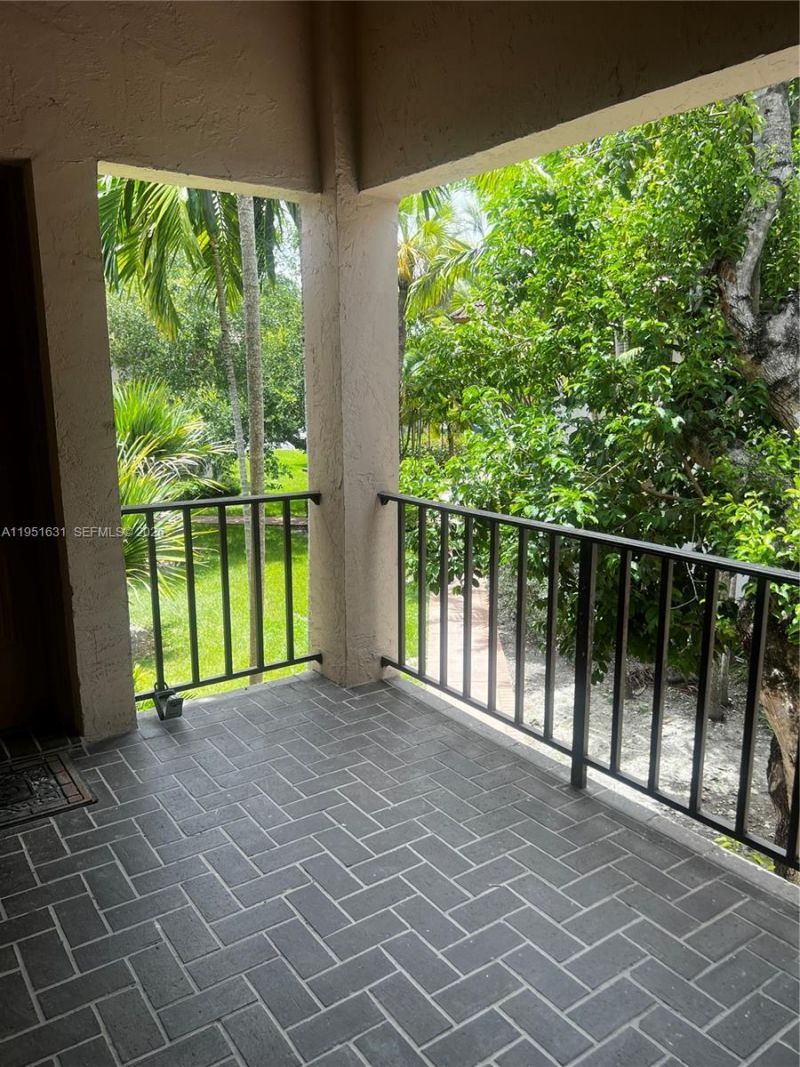 9402 SW 77th Ave, Unit L8, Miami, FL 33156 Photo