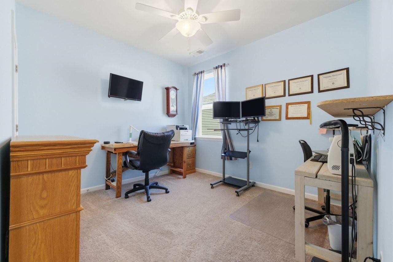 144 Legends Village Loop Photo 10