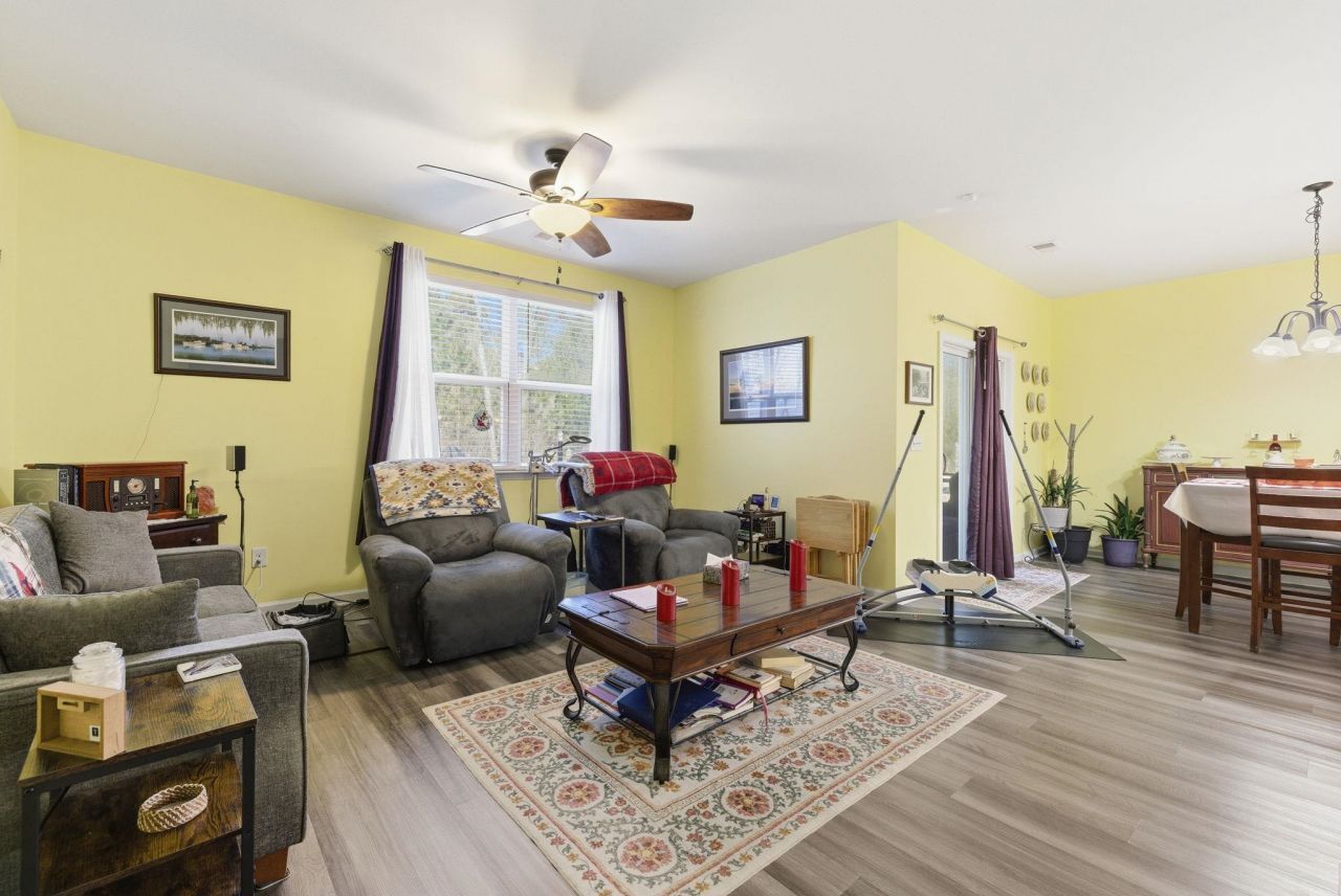 144 Legends Village Loop Photo 8