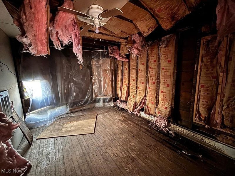 1888 Beersford Road, East Cleveland, OH 44112 Photo 13