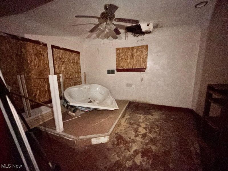 1888 Beersford Road, East Cleveland, OH 44112 Photo 5