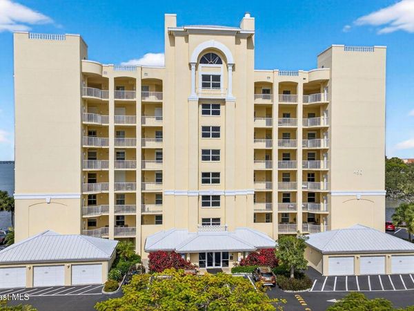 490 Sail Lane, Unit 301, Merritt Island, FL 32953