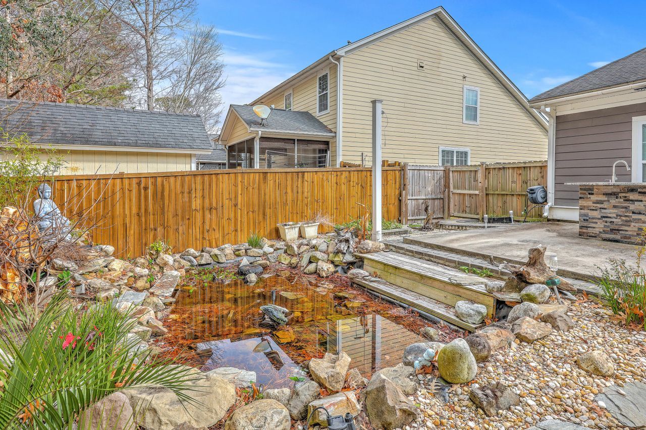 3811 Bonnecrest Lane Photo 37