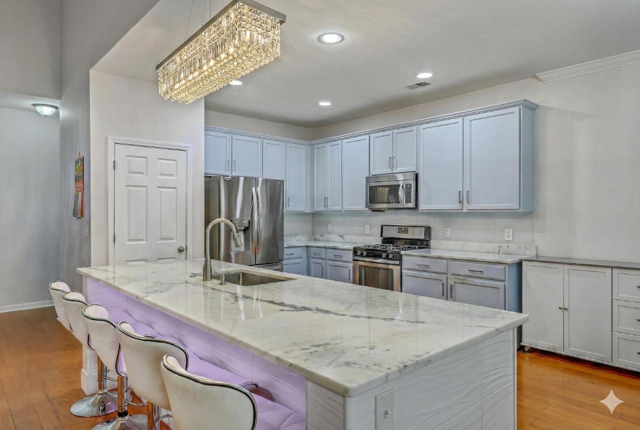 3811 Bonnecrest Lane Photo 8