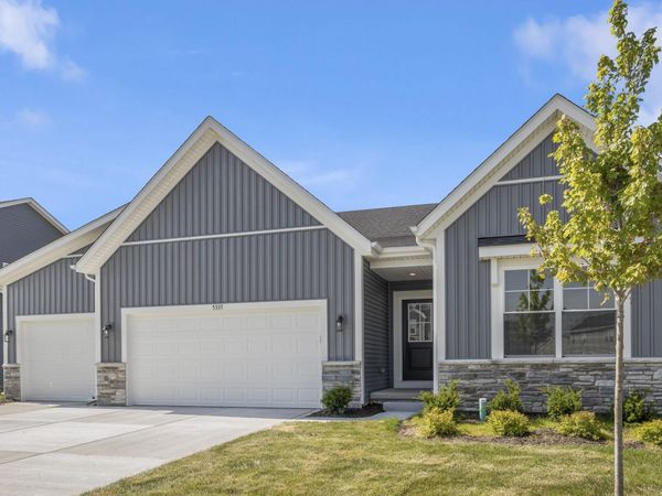 5337 Red Rock Lane, Schererville, IN 46375