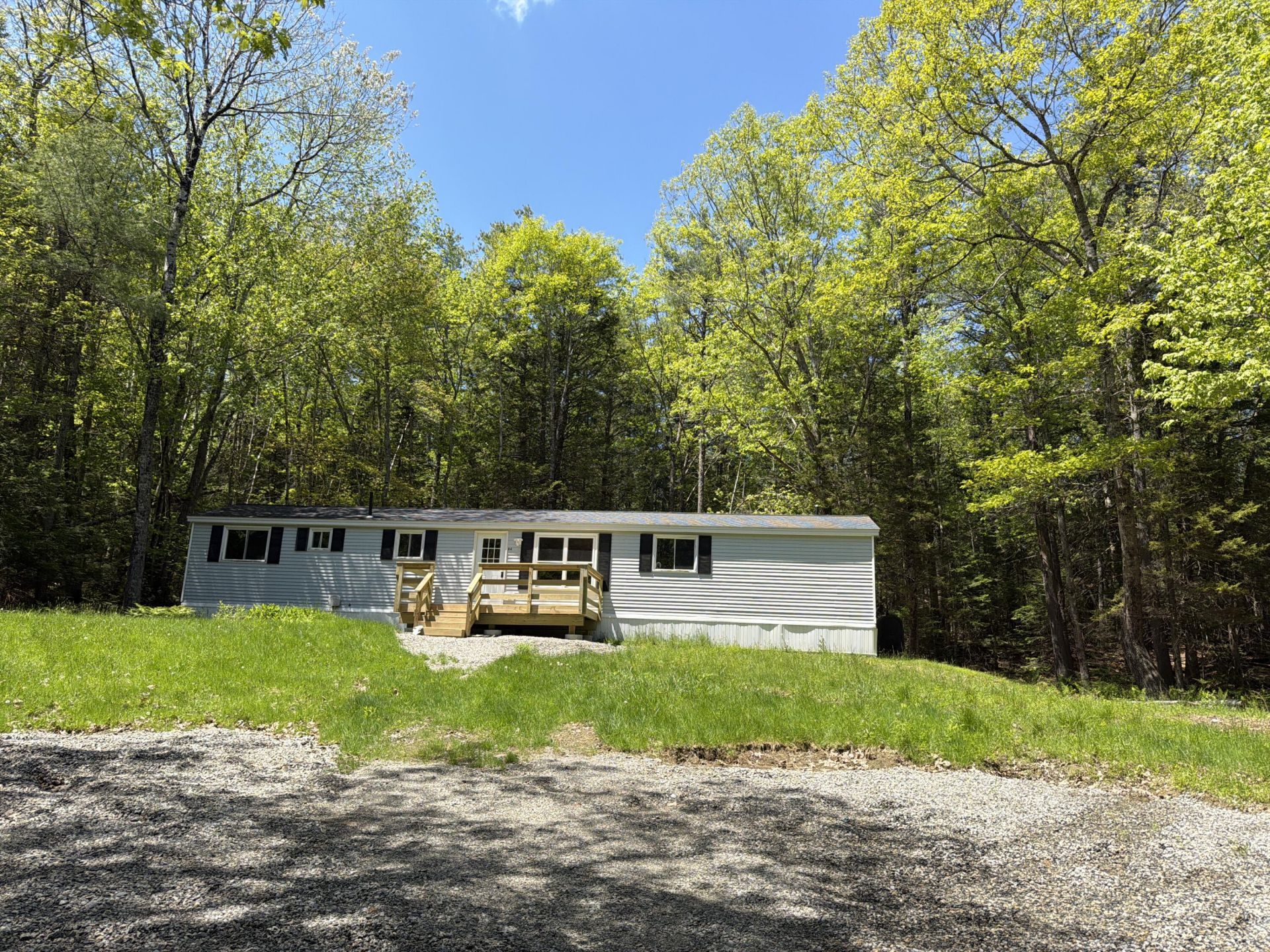 84 Willow Lane, Wiscasset, ME 04578 Main Photo