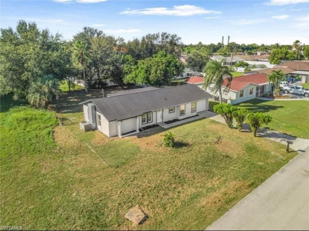 1436 SE 25th Ter, Cape Coral, FL 33904 Photo