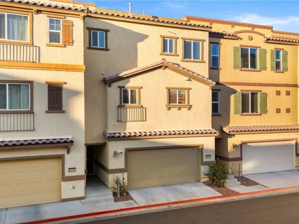 1525 Spiced Wine Avenue, Unit 25102, Henderson, NV 89074